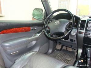Rutkowski poszukuje skradzionej Toyoty Land Cruiser