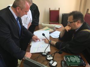 [VIDEO] Jakie konstytucyjne wartości Rzeczypospolitej Polskiej uznaje sędzia Marcin Ilków ze Strzelec Opolskich? Czy we wtorek znów da zarobić chciwym właścicielom Ergo-Packu z Krapkowic mając za nic własność prywatną?