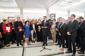 [VIDEO] Polska jutra. Dekalog społeczny bł. Ks. Jerzego Popiełuszki. Wystawa pod patronatem Marszałka Sejmu