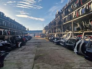 [VIDEO] Rozbita zorganizowana grupa przestępcza zajmująca się kradzieżami aut na terenie Polski, Niemiec i Austrii