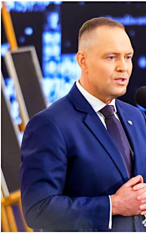 [VIDEO] Wręczenie not identyfikacyjnych rodzinom ofiar totalitaryzmów