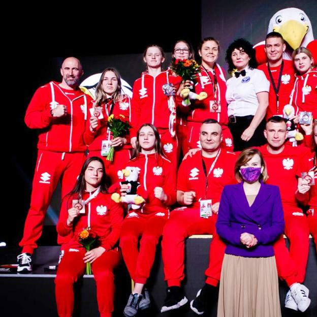 Osiem medali dla reprezentacji Polski na Młodzieżowych Mistrzostwach Świata w boksie – Kielce 2021