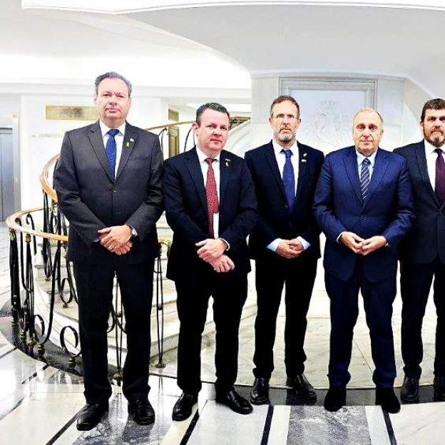 Spotkanie wicemarszałka Senatu i przewodniczącego KSZ z delegacją Knesetu - przyjaźn i wsparcie