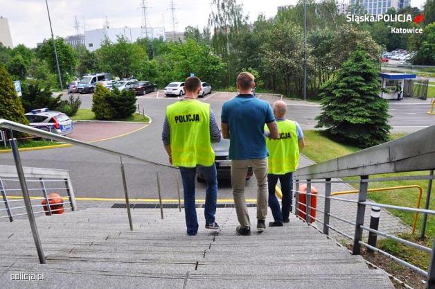 Kolejny zatrzymany za napaść kobiety w katowickim autobusie! 