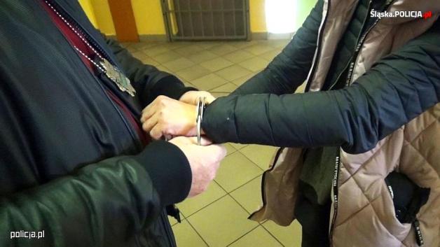 Odpowie za czerpanie korzyści z nierządu