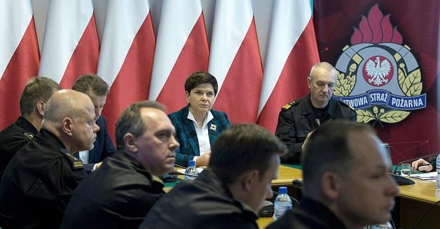 Premier Beata Szydło: Sytuacja po wichurach jest opanowana