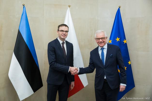 O bezpieczeństwie i współpracy z Grupą Wyszehradzką i NATO. Polsko-estońskie konsultacje w Warszawie