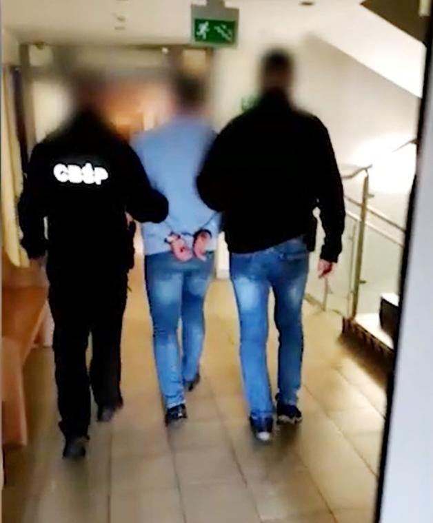 Uderzenie w grupę przestępczą organizującą nielegalne gry hazardowe. Gang działał na terenie kraju oraz w Czechach.